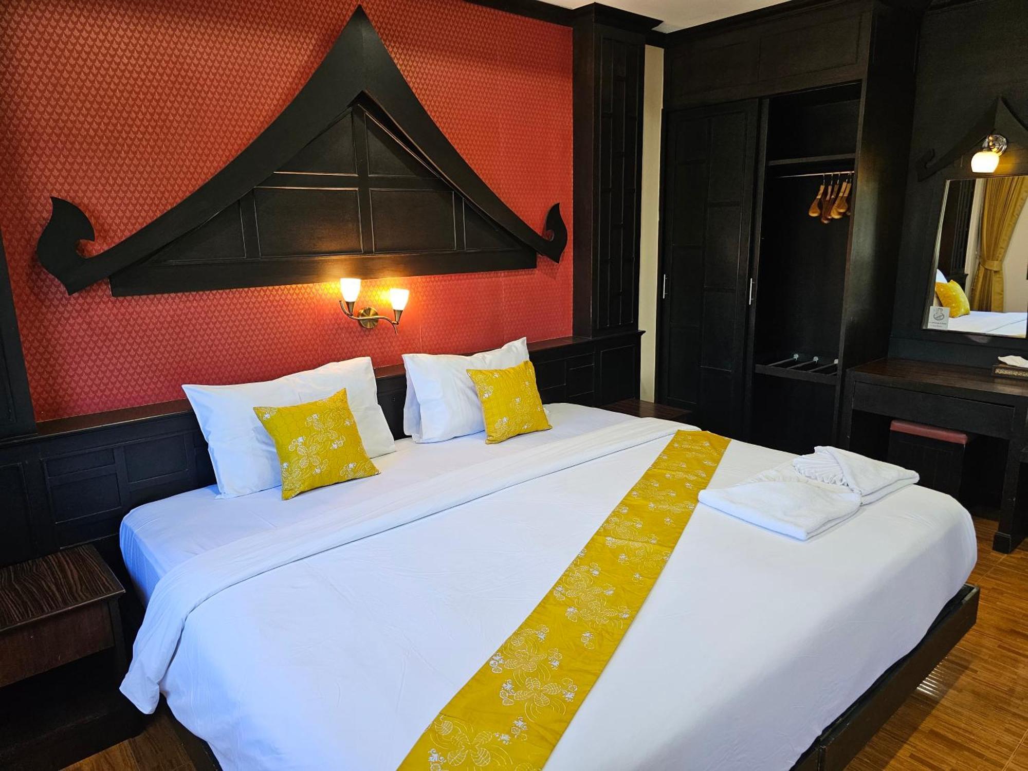 Nanai 2 Residence Patong Phuket Esterno foto